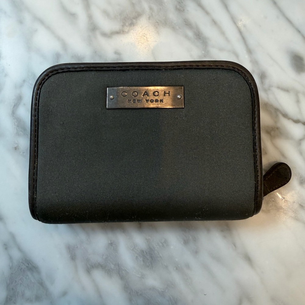 Vintage Neoprene Coach Gray Wallet
